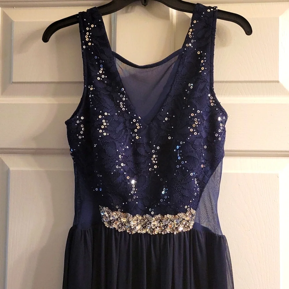 EUC BCX Special Occaision Dress - Picture 1 of 6